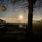Slapen Bij Uppruna 4* Chaam