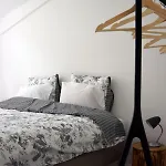 Slapen Bij Uppruna Guest house Chaam