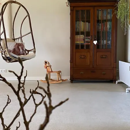 Гостевой дом Slapen Bij Uppruna