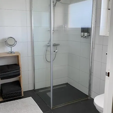 Slapen Bij Uppruna 4*