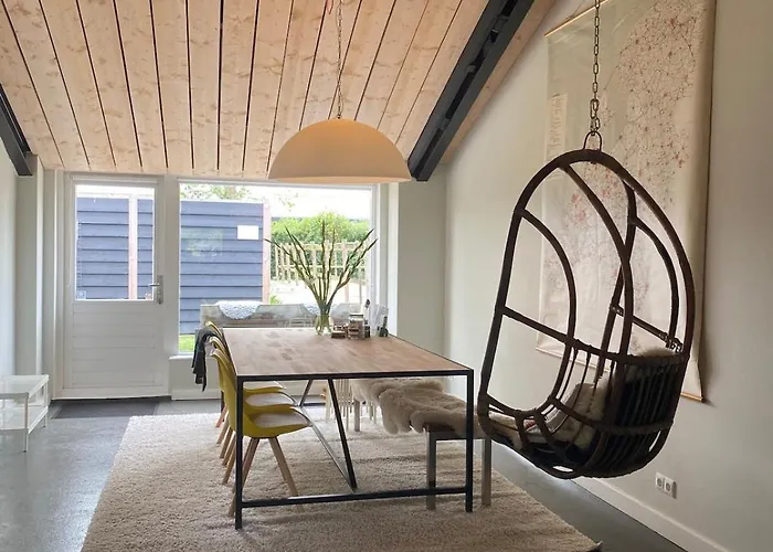 Slapen Bij Uppruna Πανσιόν Chaam