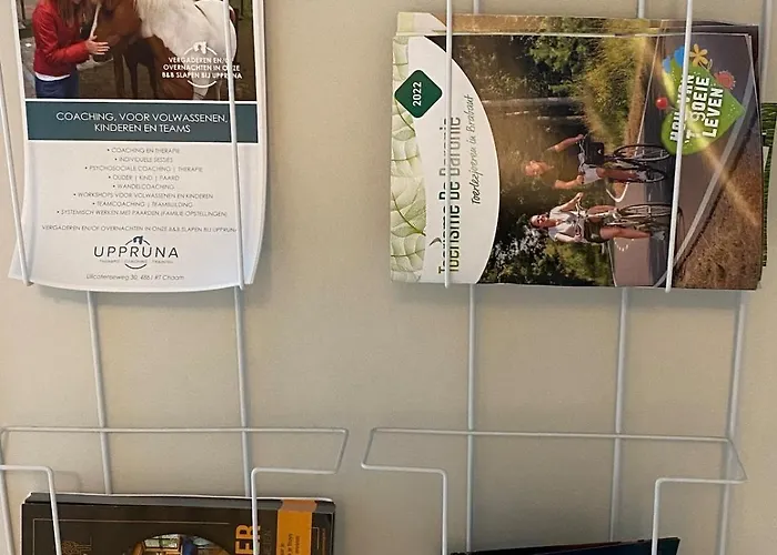 Slapen Bij Uppruna Πανσιόν 4*